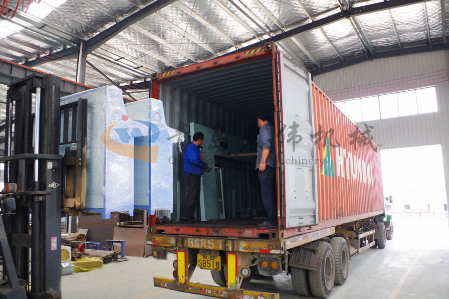 無(wú)紡布設(shè)備發(fā)貨